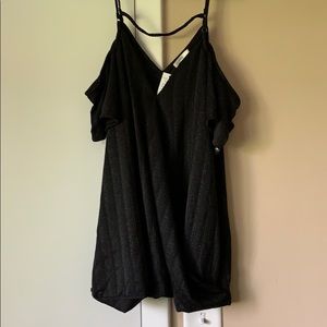 Cold shoulder top